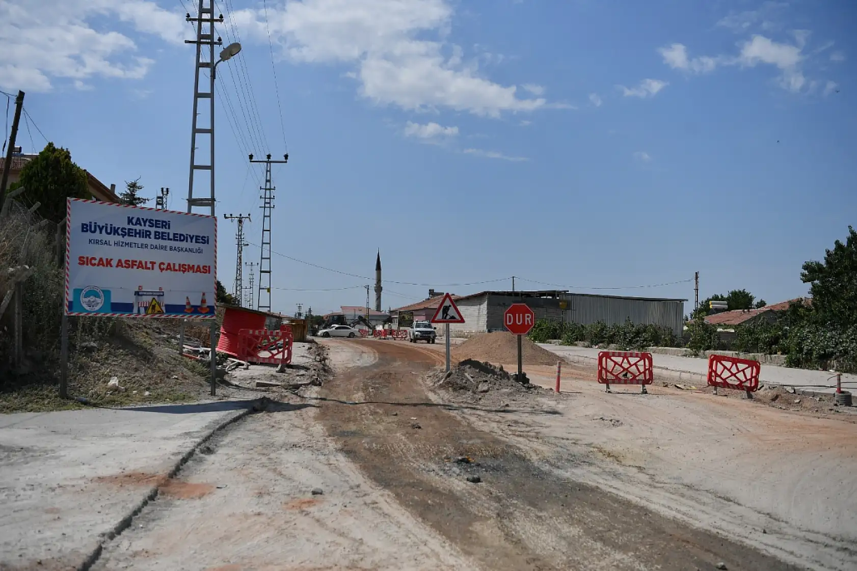 Kayseri'de kullanım ömrünü tamamlayan Buğdaylı-Kızık yolu sıfırdan yapılıyor