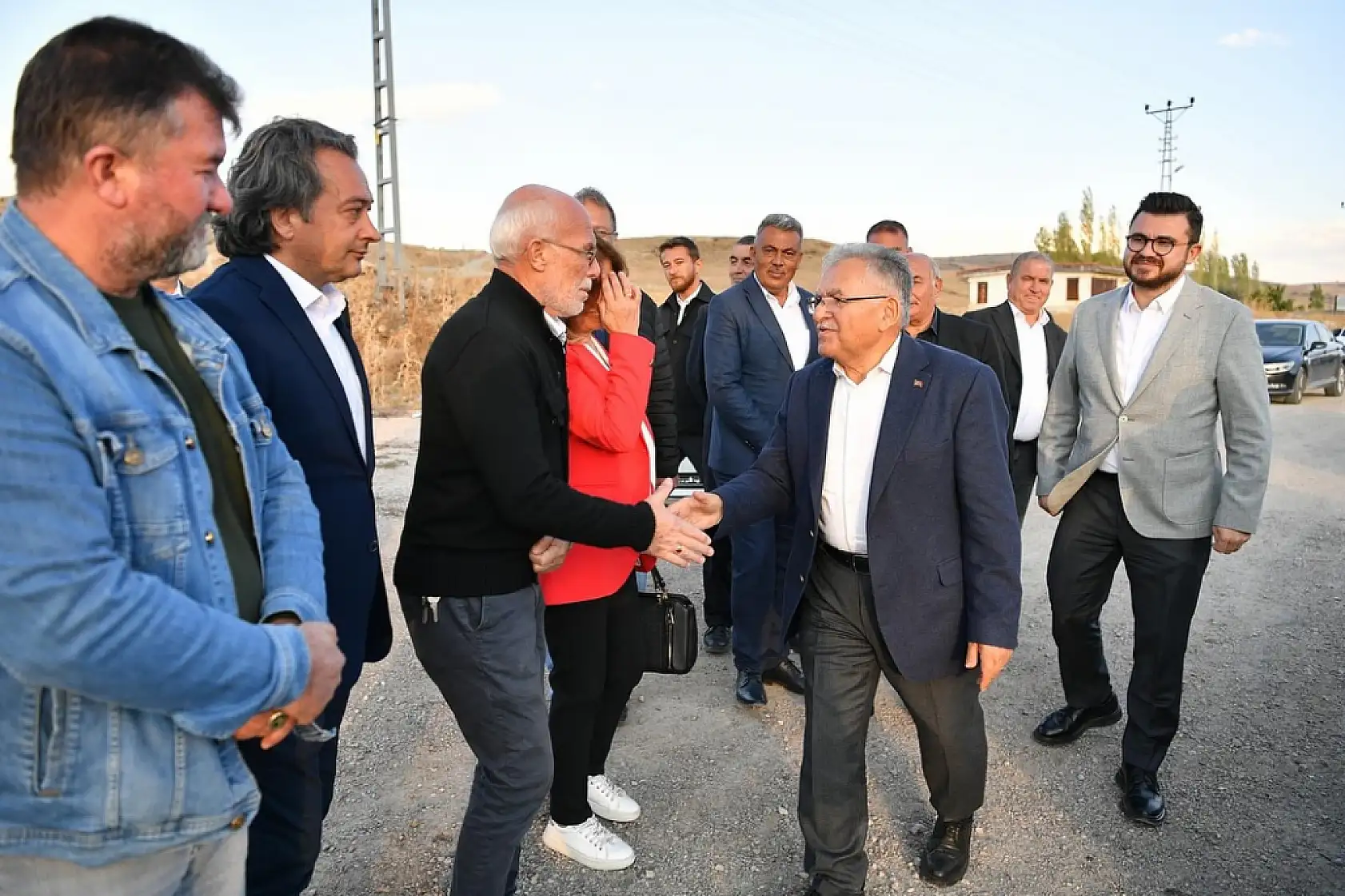 Büyükşehir'den hizmet atağı: ''Bağrımıza Basarak Yol Alıyoruz''