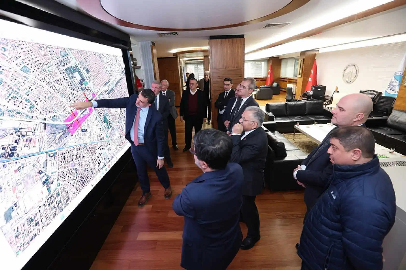 Kayseri'nin ulaşım projeleri masaya yatırıldı!