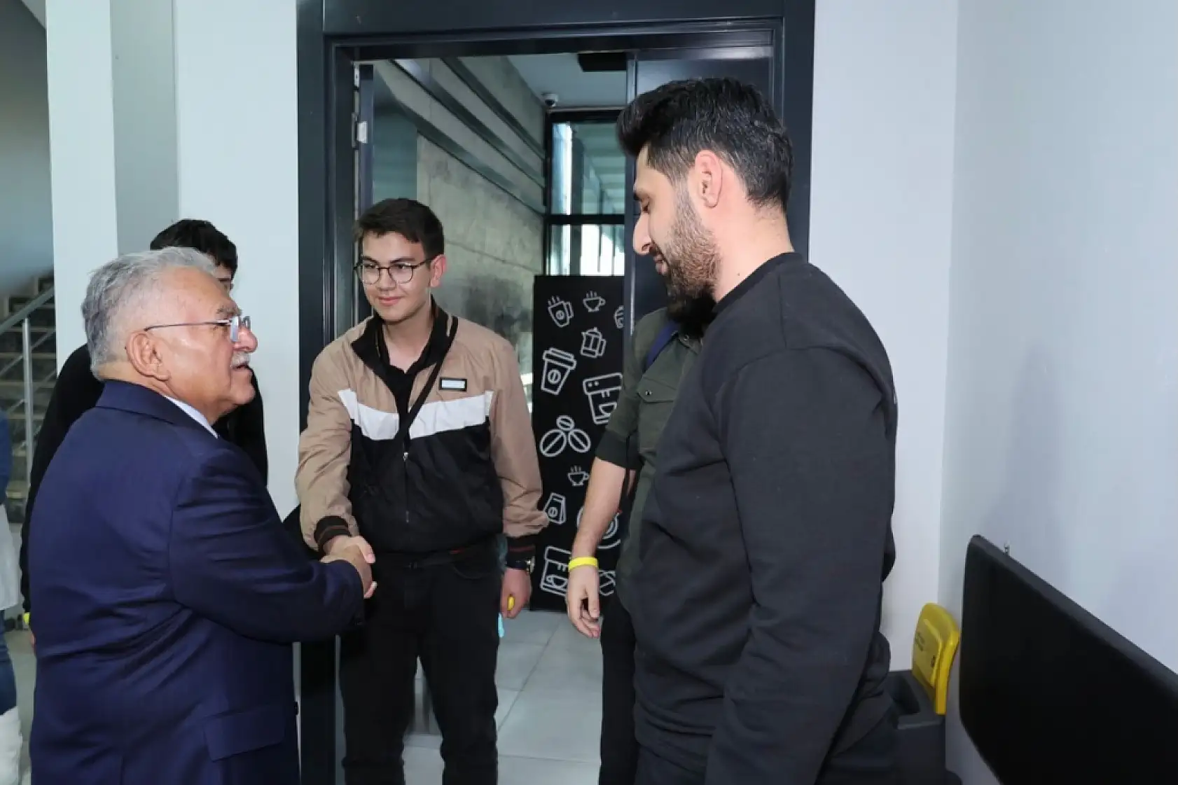 Başkan Büyükkılıç' vatandaşlarla o tesiste bir araya geldi!