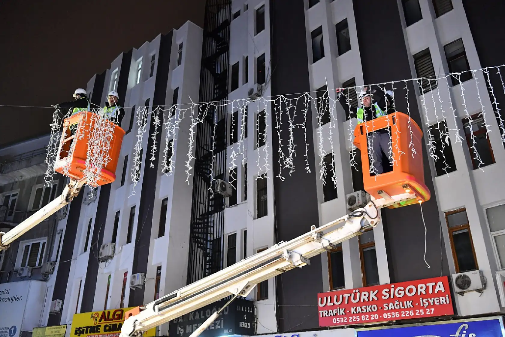 Millet Caddesi'nde renkli dönüşüm
