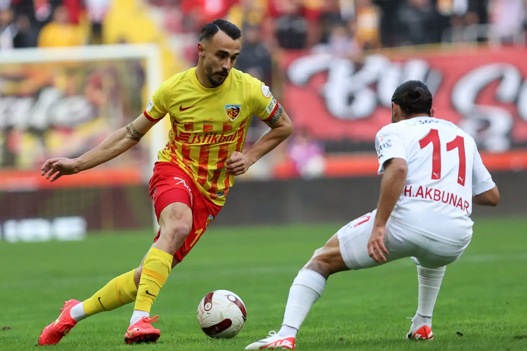 Uçar, 'Arkada kalmış gibi gözüksek de ciddi pozisyonlar yakalayan Kayserispor'du'