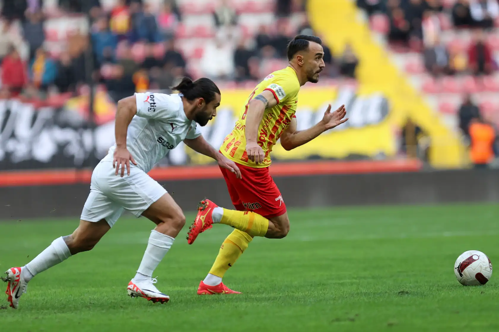 Uçar, 'Arkada kalmış gibi gözüksek de ciddi pozisyonlar yakalayan Kayserispor'du'