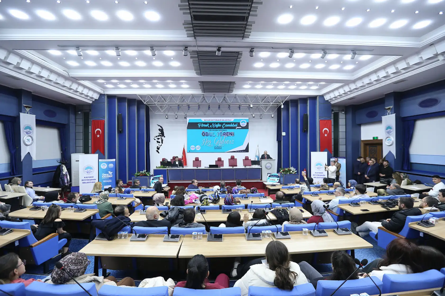 Kayseri'de ödüller sahiplerini buldu