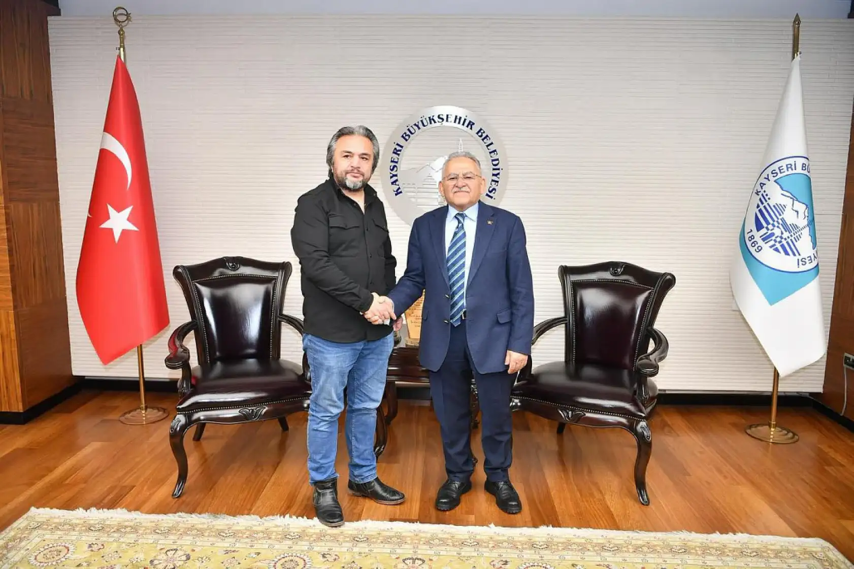 Başkan Büyükkılıç'ın 'Gönül Köprüsü' mesaisi