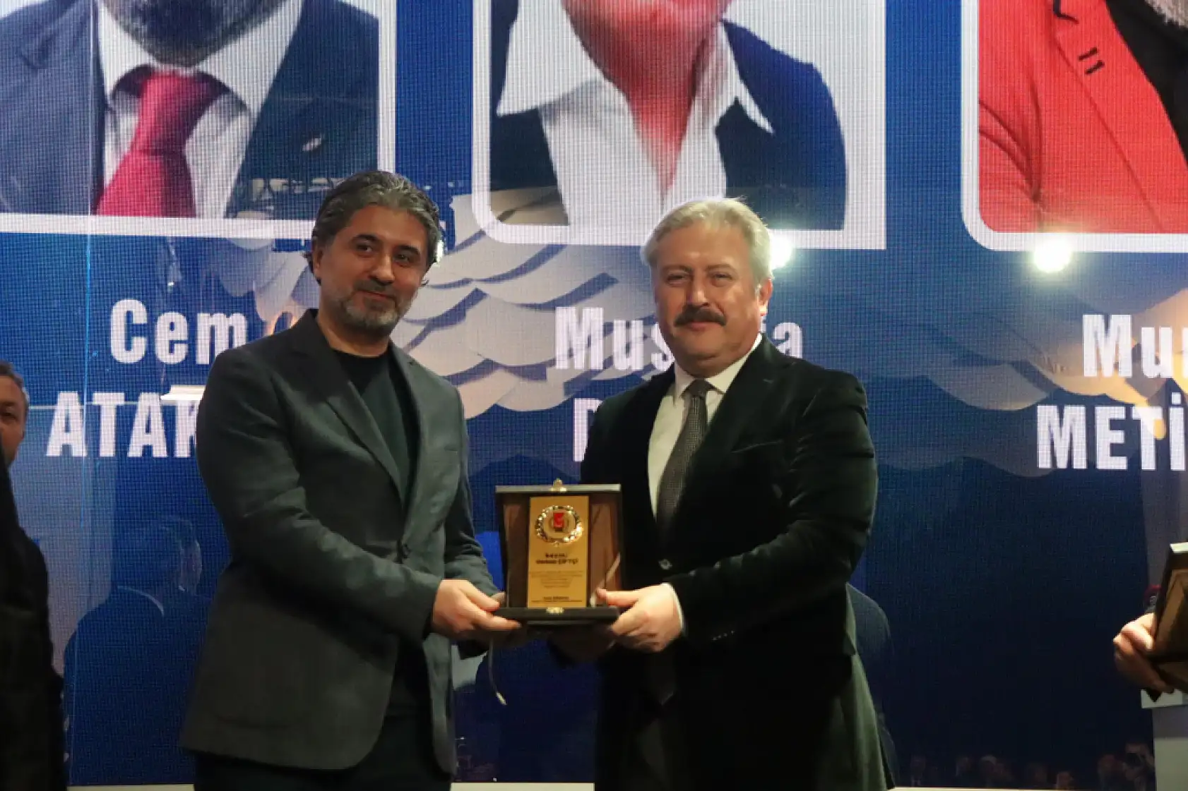 Kayseri protokolü ödül töreninde bir araya geldi