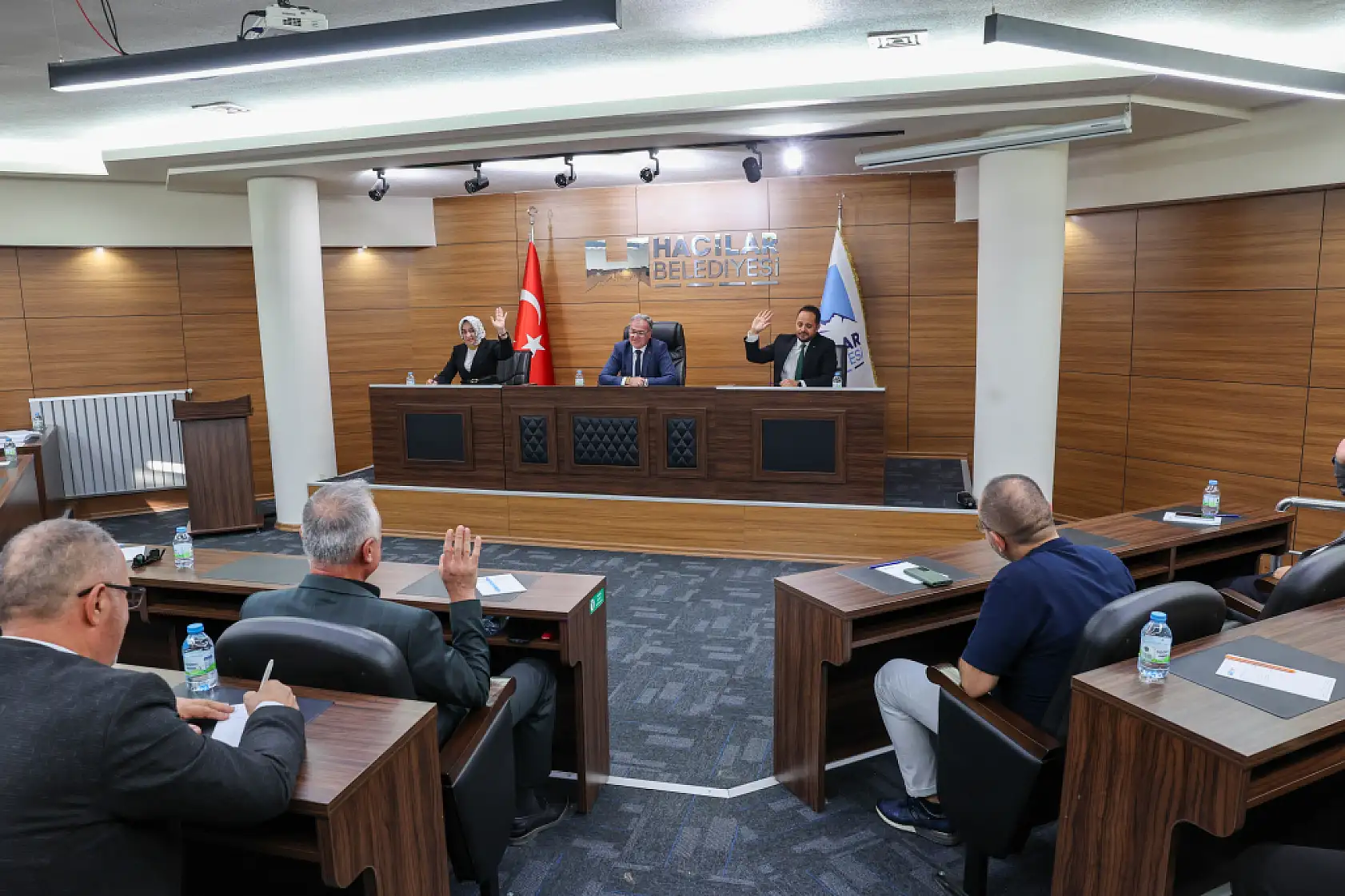 Hacılar'da meclis toplandı: 9 madde oy birliğiyle kabul edildi