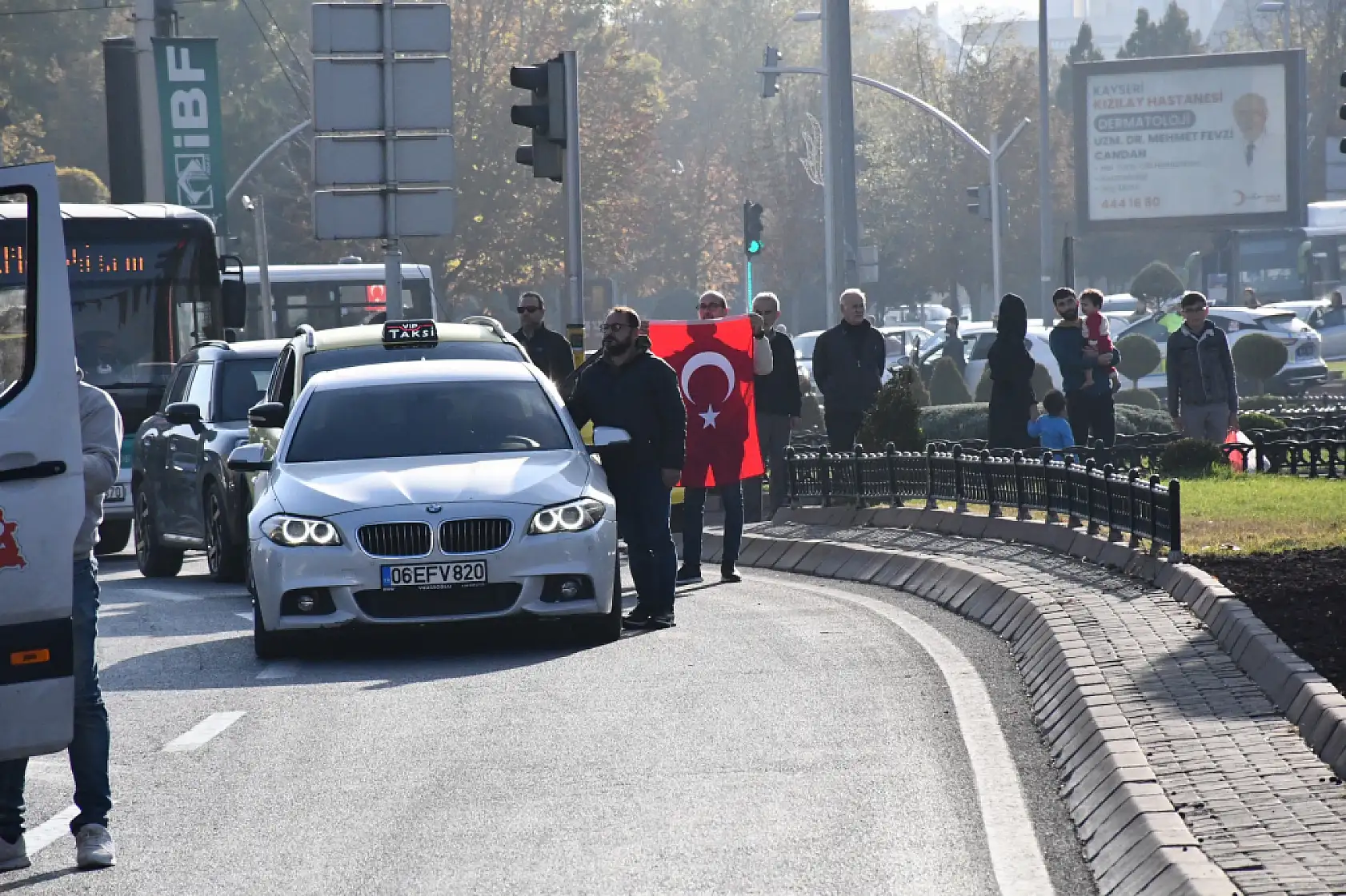 Kayseri'de Mustafa Kemal Atatürk saygıyla anıldı!