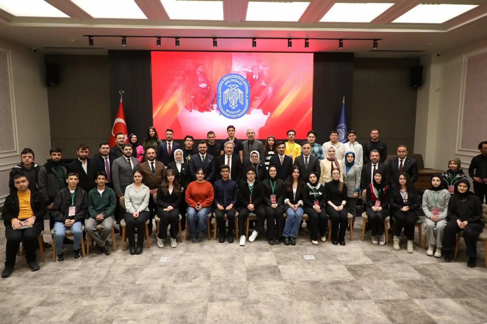 Mektep Melikgazi düşünce liderlerini yetiştiriyor