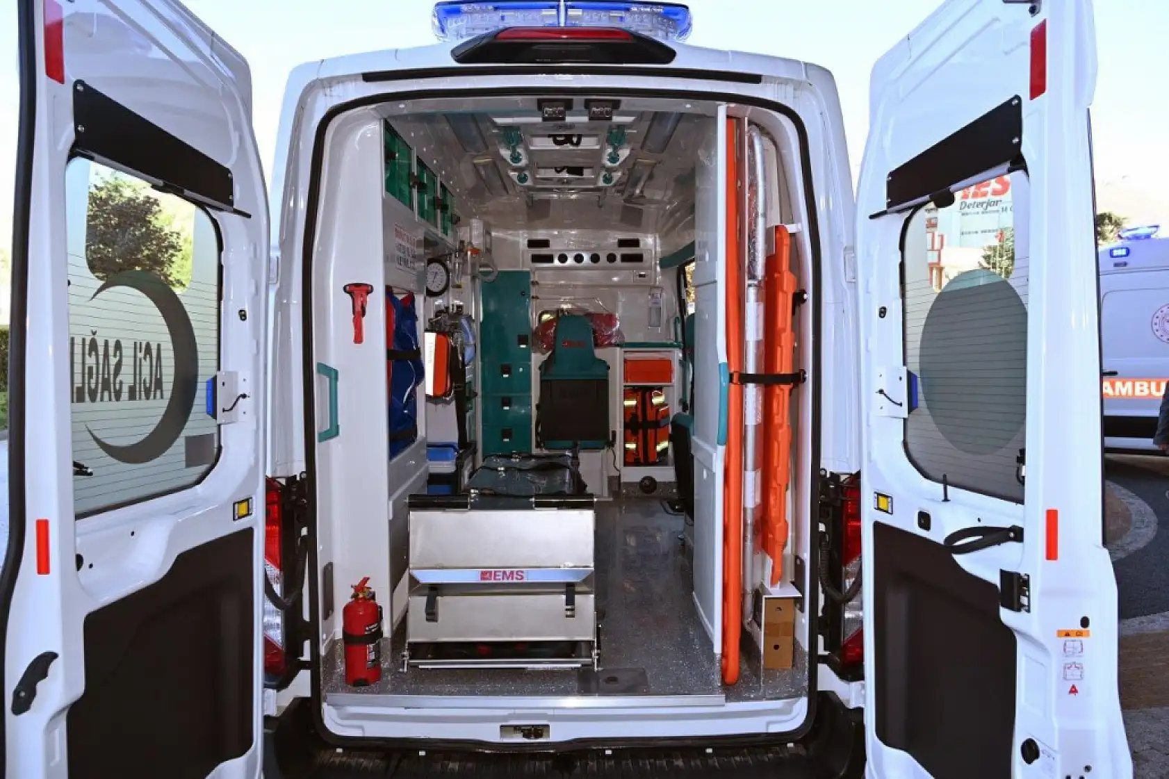 Kayseri OSB 2 ambulansı filosuna kattı