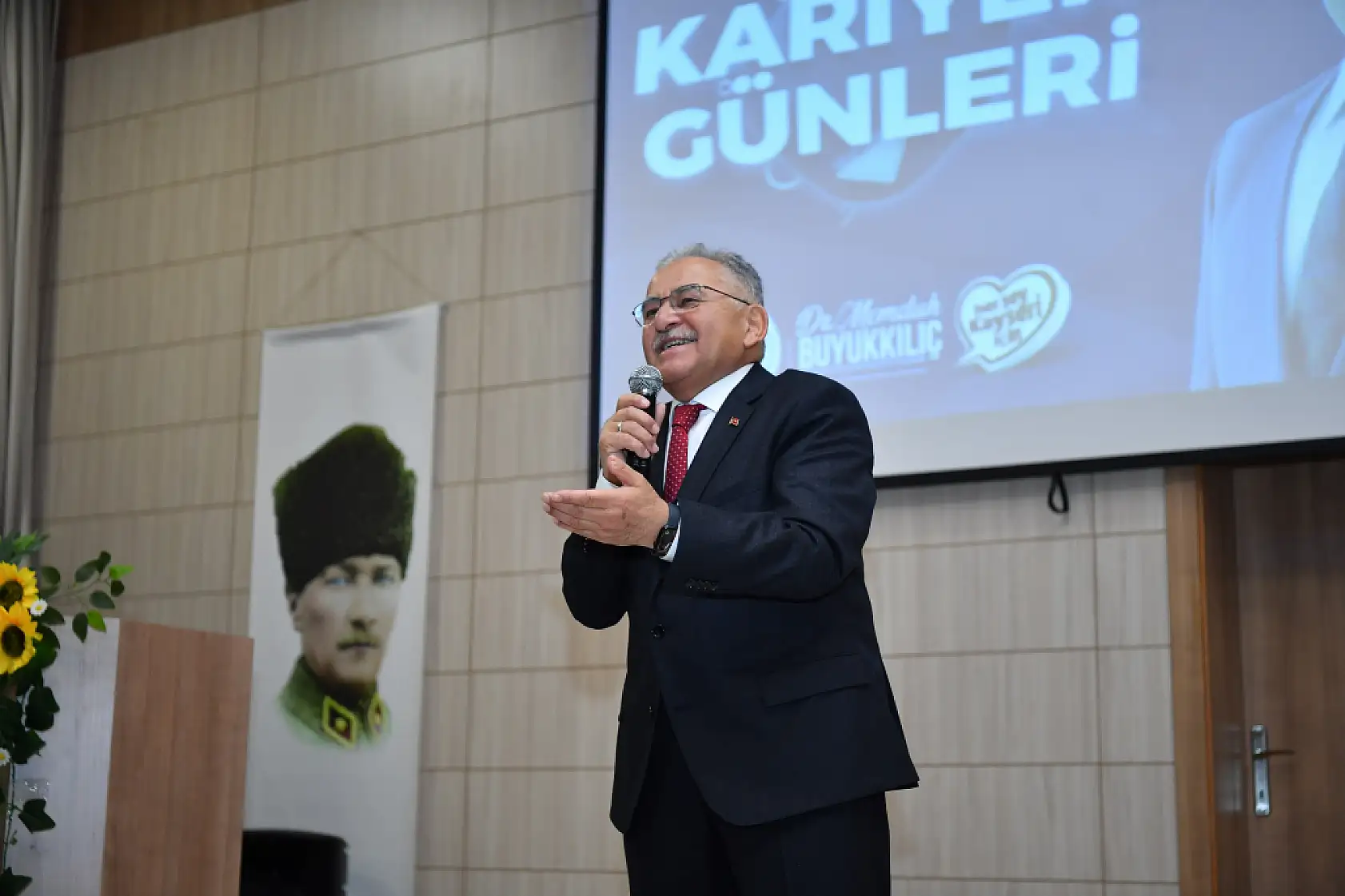 Başkan Büyükkılıç'tan lise öğrencilerine tavsiyeler