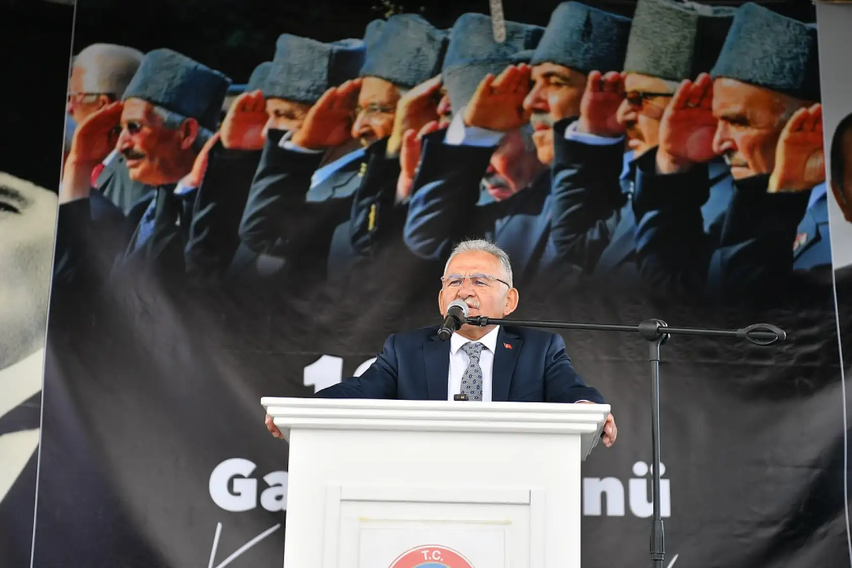 Başkan Büyükkılıç Gaziler ile bir araya geldi