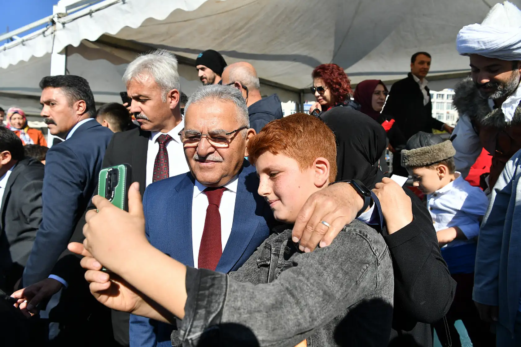 Başkan Büyükkılıç: Kayseri'den ve 80 vilayetten tek yürek, tek ses 'Yaşasın Cumhuriyet'