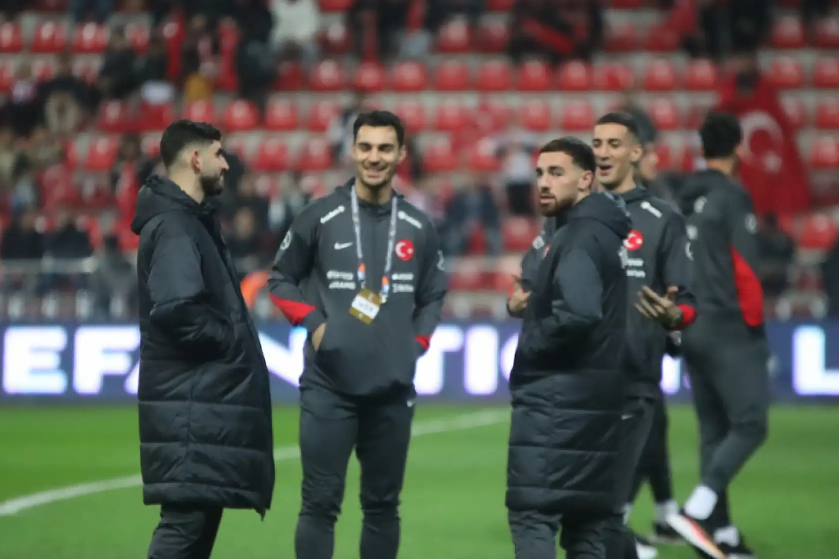 Kadir Has Stadı'ndan ilk görüntüler-Coşkulu bekleyiş!