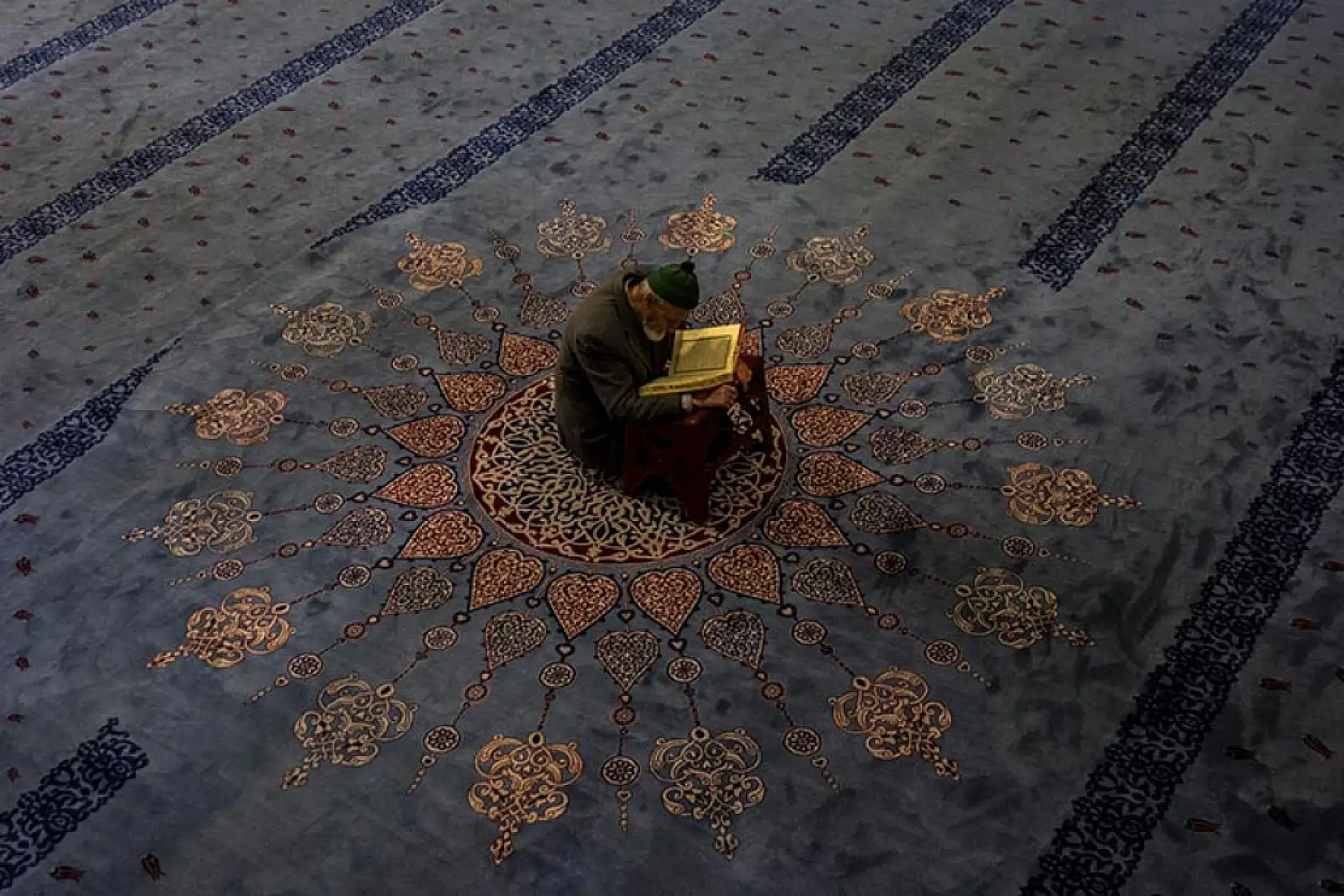 Mevlid Kandili Nedir? En Güzel Mevlid Kandili Mesajları…