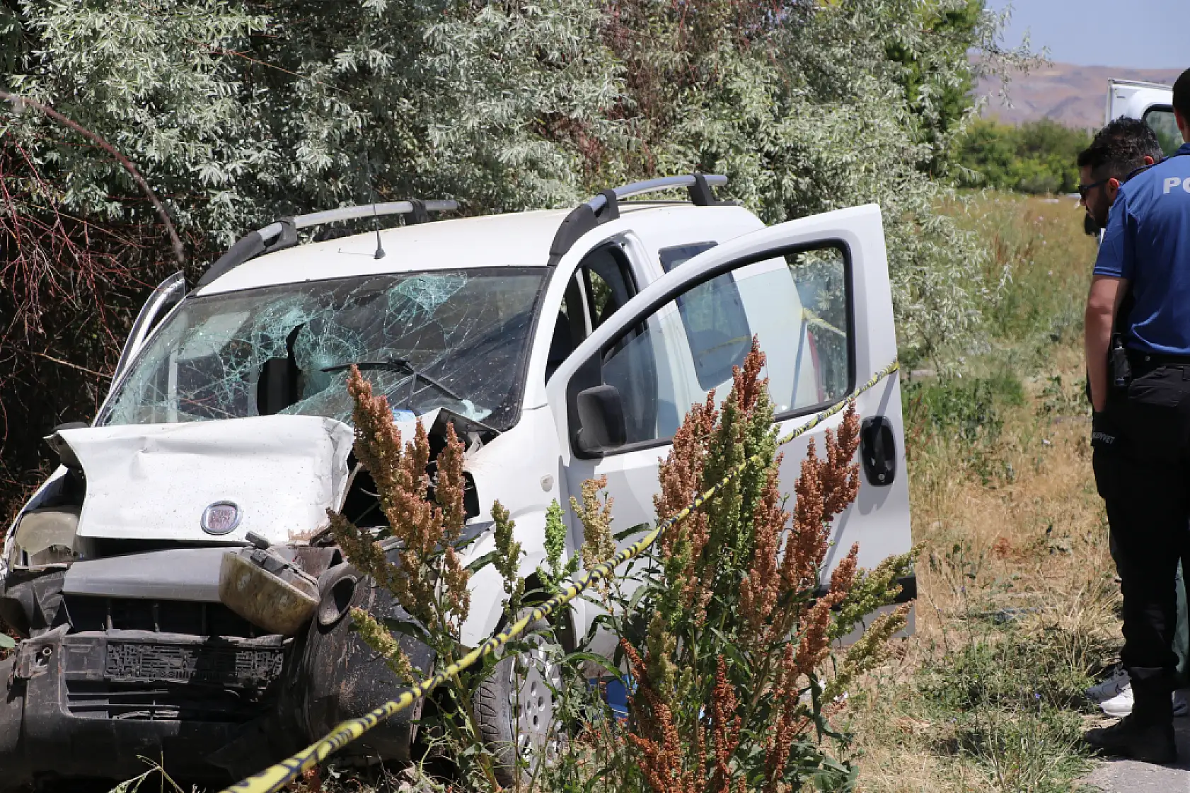 Kayseri'de feci kaza: 29 yaşındaki kadın hayatını kaybetti, 8 yaralı!