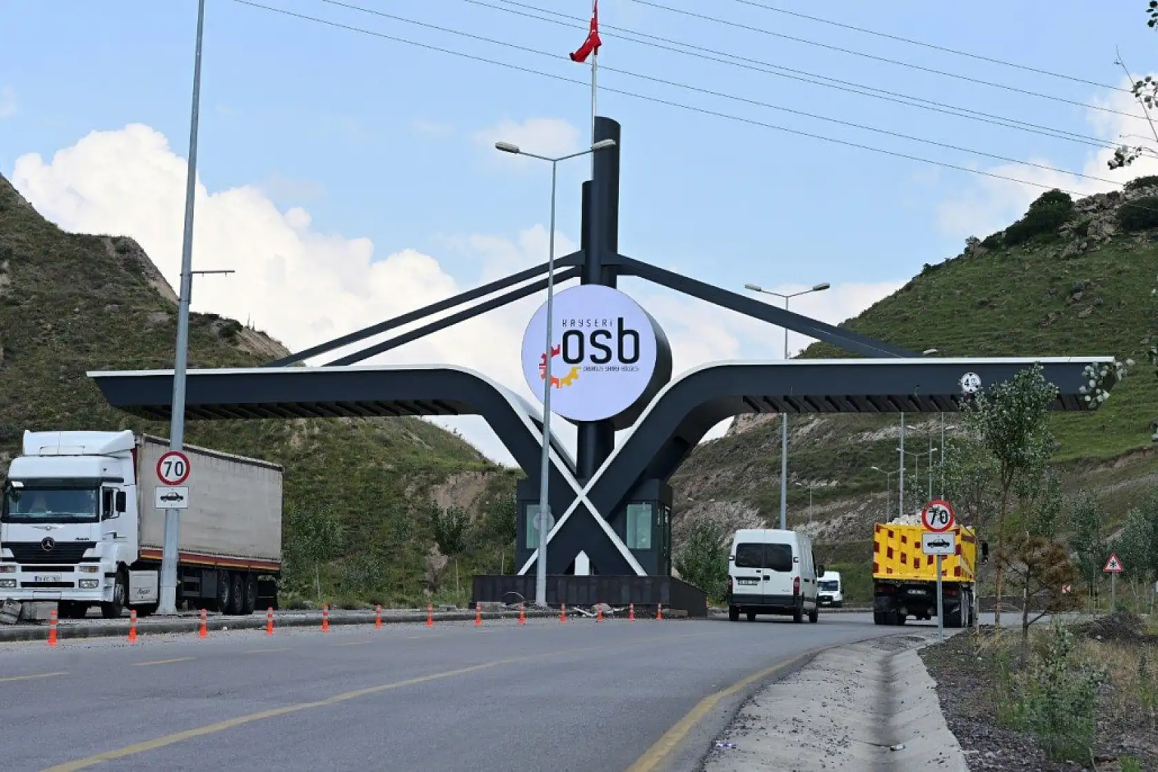 Kayseri'de cumartesi nasıl geçti - Cezalar, Siyaset gelişmeleri ve daha fazlası... İşte Kayseri'den kısa kısa haberler...