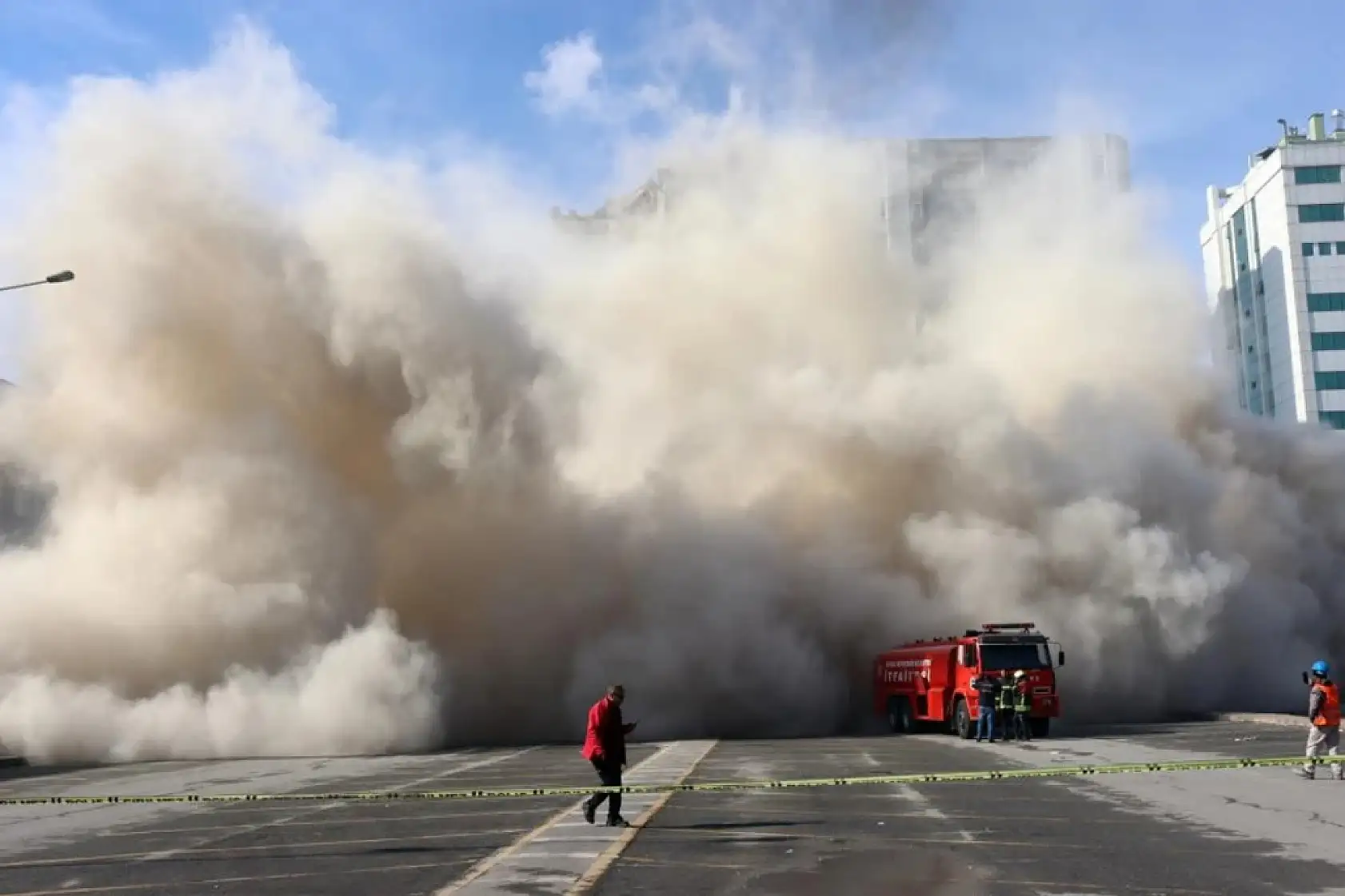 Kayseri'de deprem sonrası yıkılmıştı! Yerine bakın ne yapıldı?