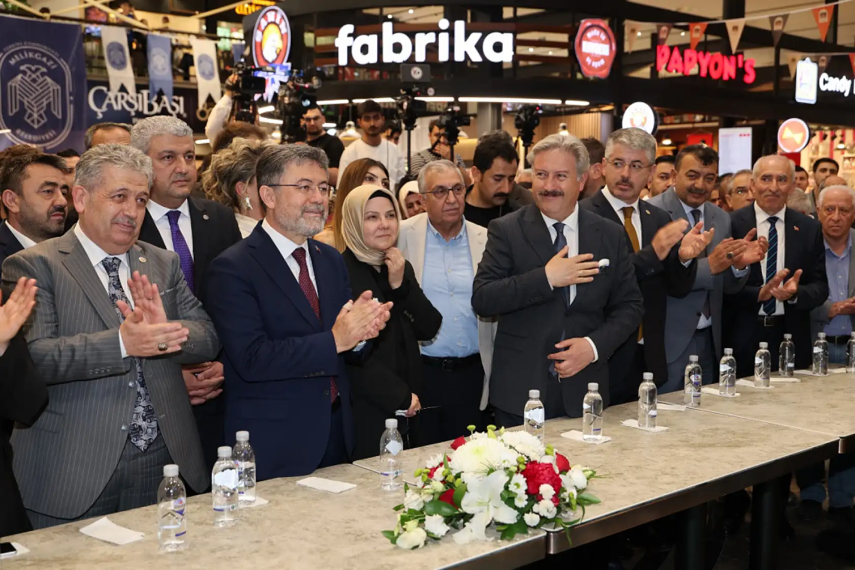 Kayseri'de tüketici ve esnaf, aynı çatı altında buluştu: Çarşı Melikgazi resmen açıldı!