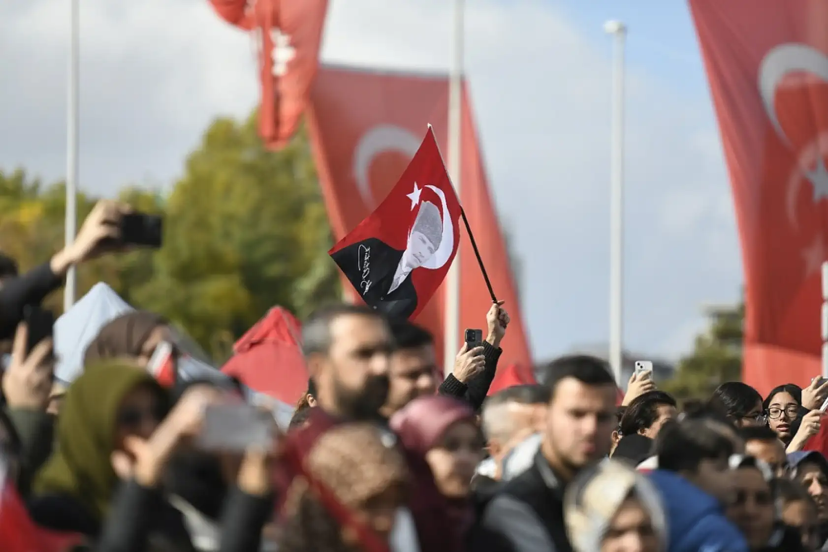 Kayseri'de 29 Ekim Cumhuriyet Bayramı coşkusu: Büyüleyen görüntüler!