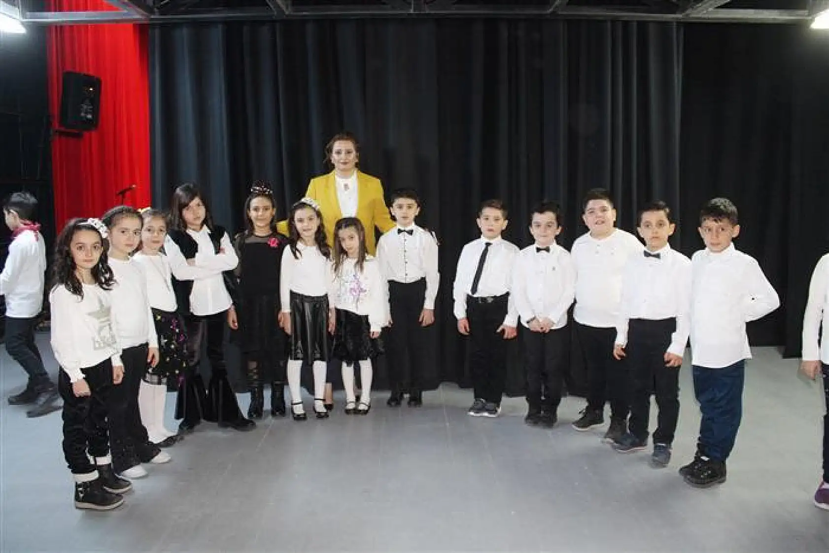 ELA Dil Kursundan Muhteşem Gece