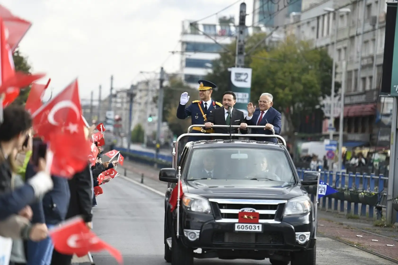 Kayseri'de 29 Ekim Cumhuriyet Bayramı coşkusu: Büyüleyen görüntüler!