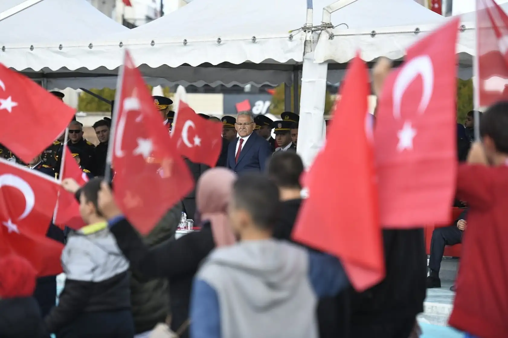 Kayseri'de 29 Ekim Cumhuriyet Bayramı coşkusu: Büyüleyen görüntüler!