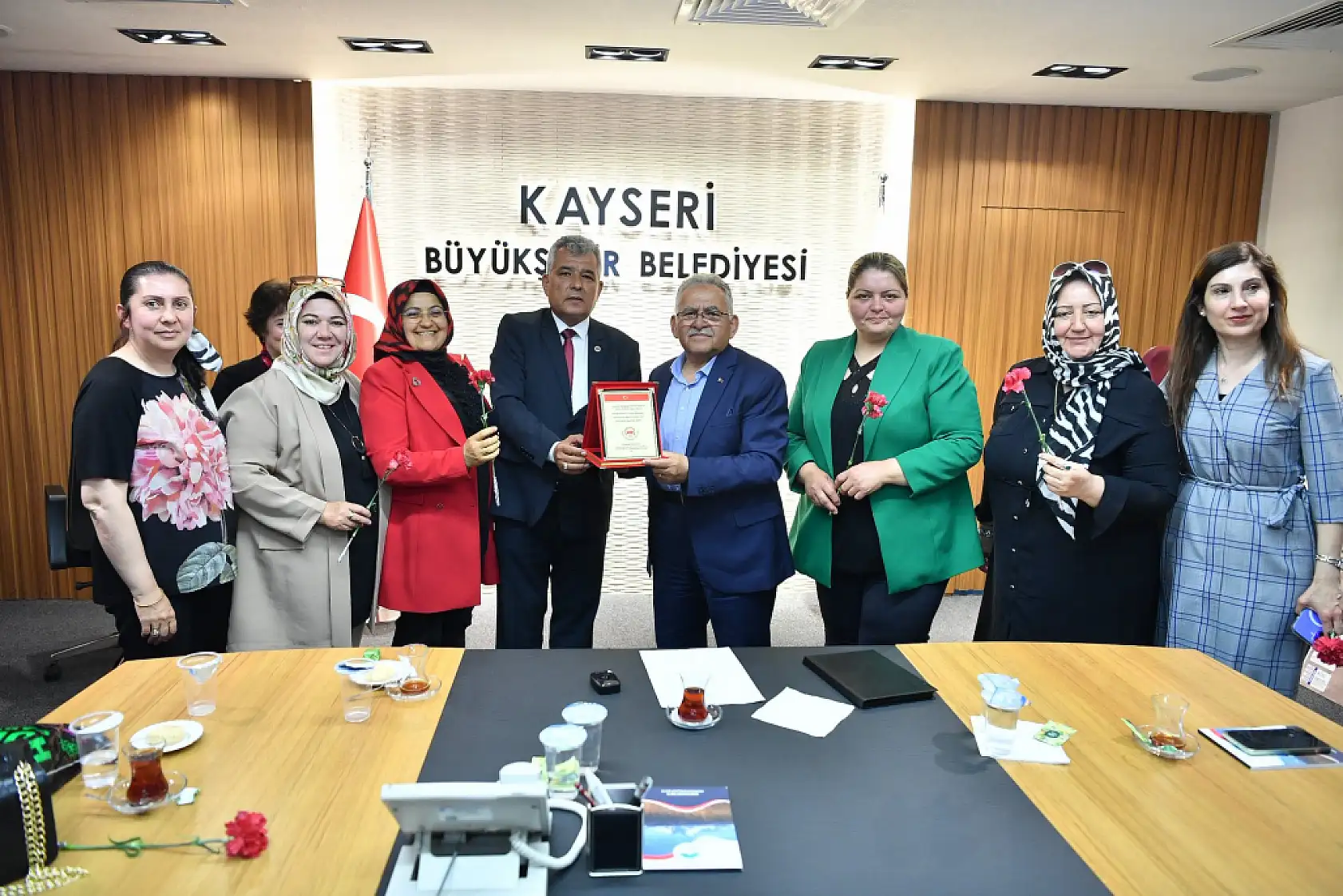 Kayseri'den kısa kısa (10 Mayıs)-Ulaşım, Vefat, Meteoroloji, Akülü Araç, Muhtarlar, TOKİ, Yumurta...