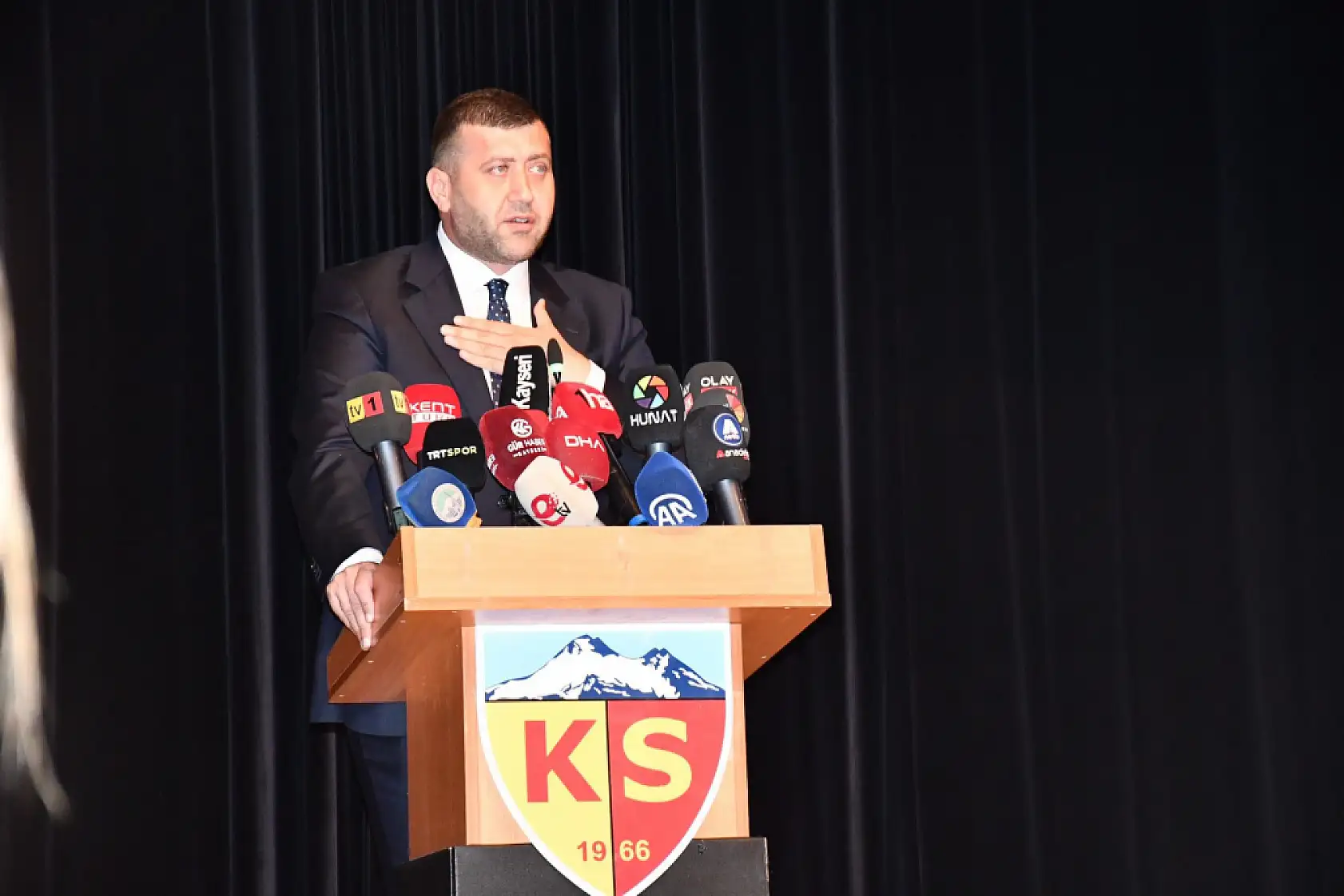 Baki Ersoy: Sabırlı davrandım, ama bardağı taşıran son damla oldu