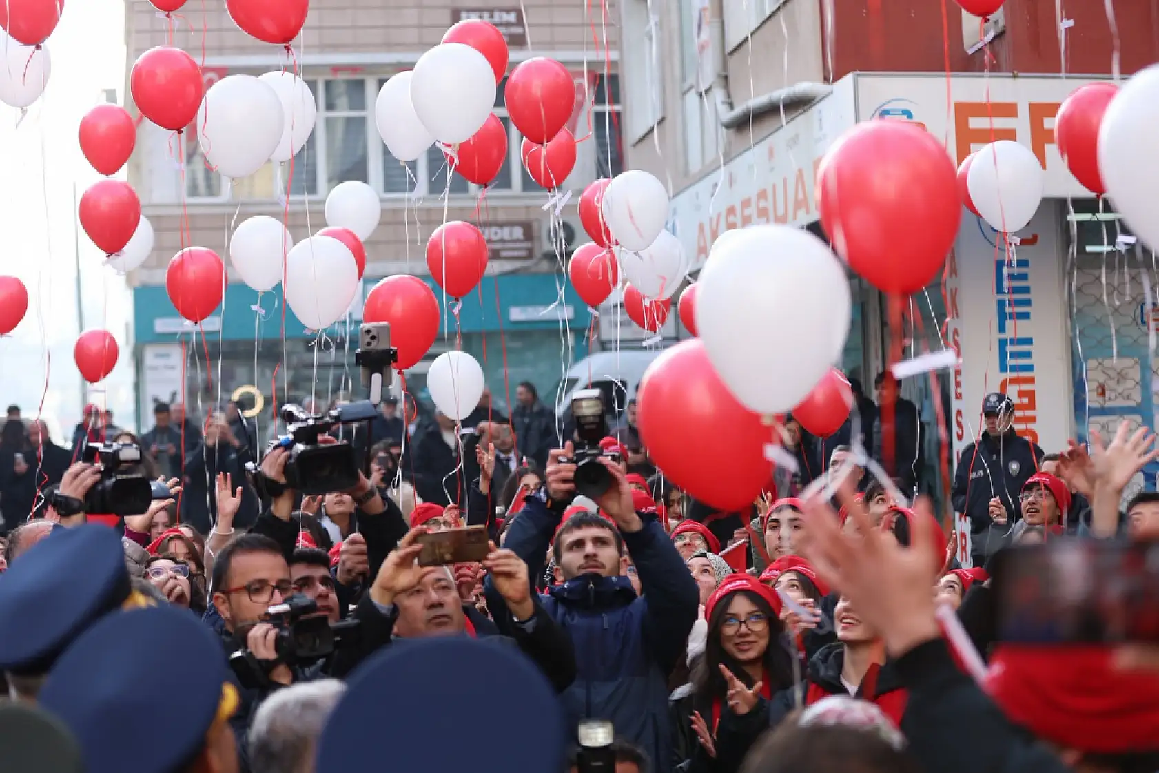 Kayseri'den kısa kısa: Operasyon, Hızlı Tren, Yeni Hastane, Develi, Kayserispor…