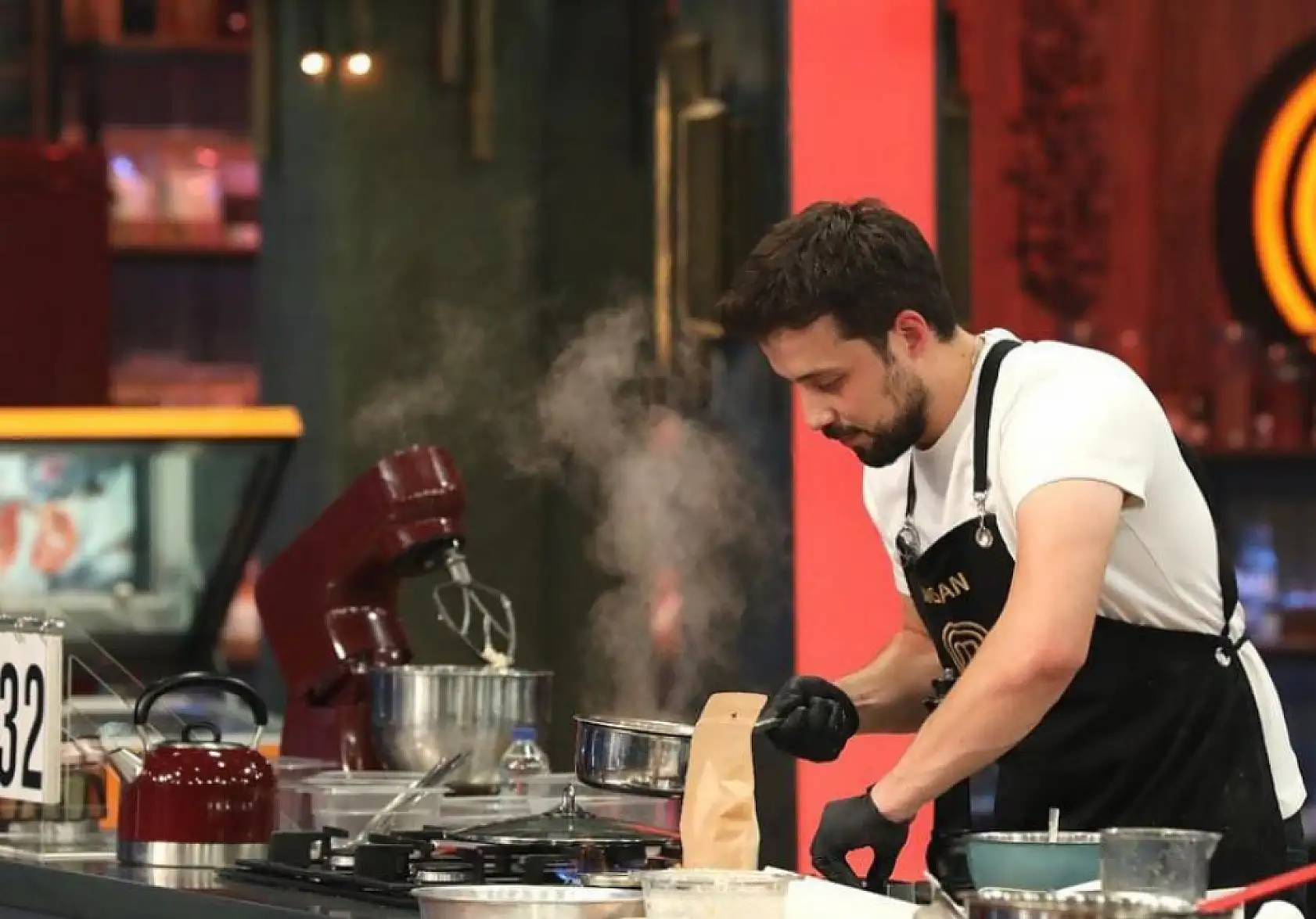 Ünlü programa katıldı, İkinci şubesini Kayseri'de açıyor!