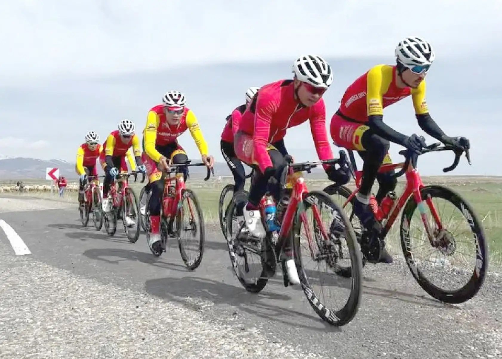 Çin Bisiklet Milli Takımı'nın tercihi Erciyes oldu