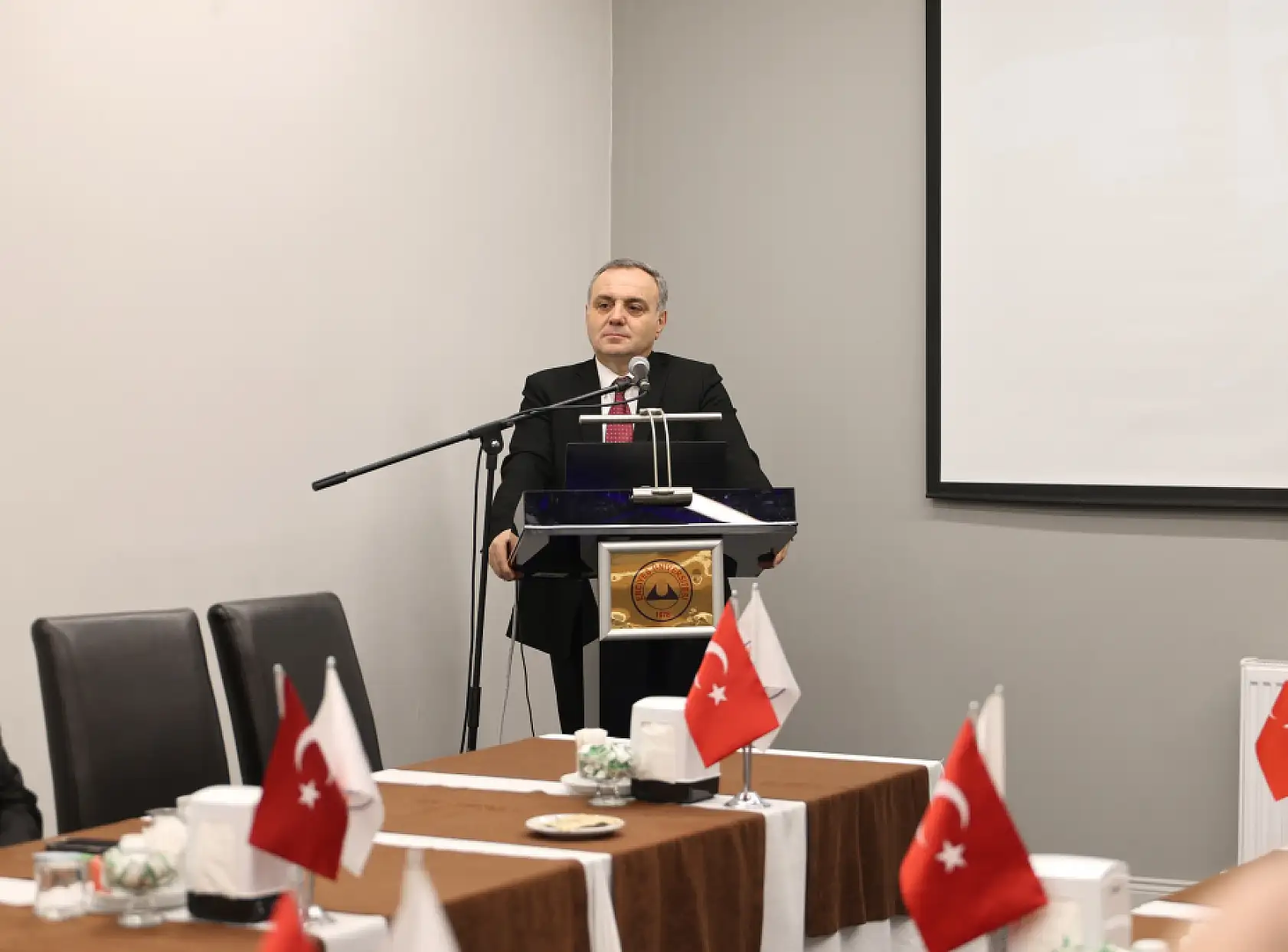 Kayseri'de yeni 800 yataklı tıp fakültesi hastanesi tamamlandı