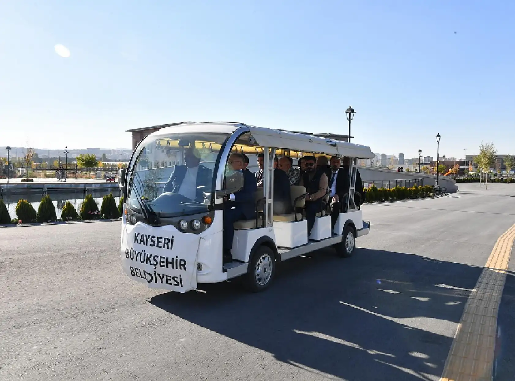 Bakan Yardımcısı Yazgı'dan Başkan Büyükkılıç'a övgü!