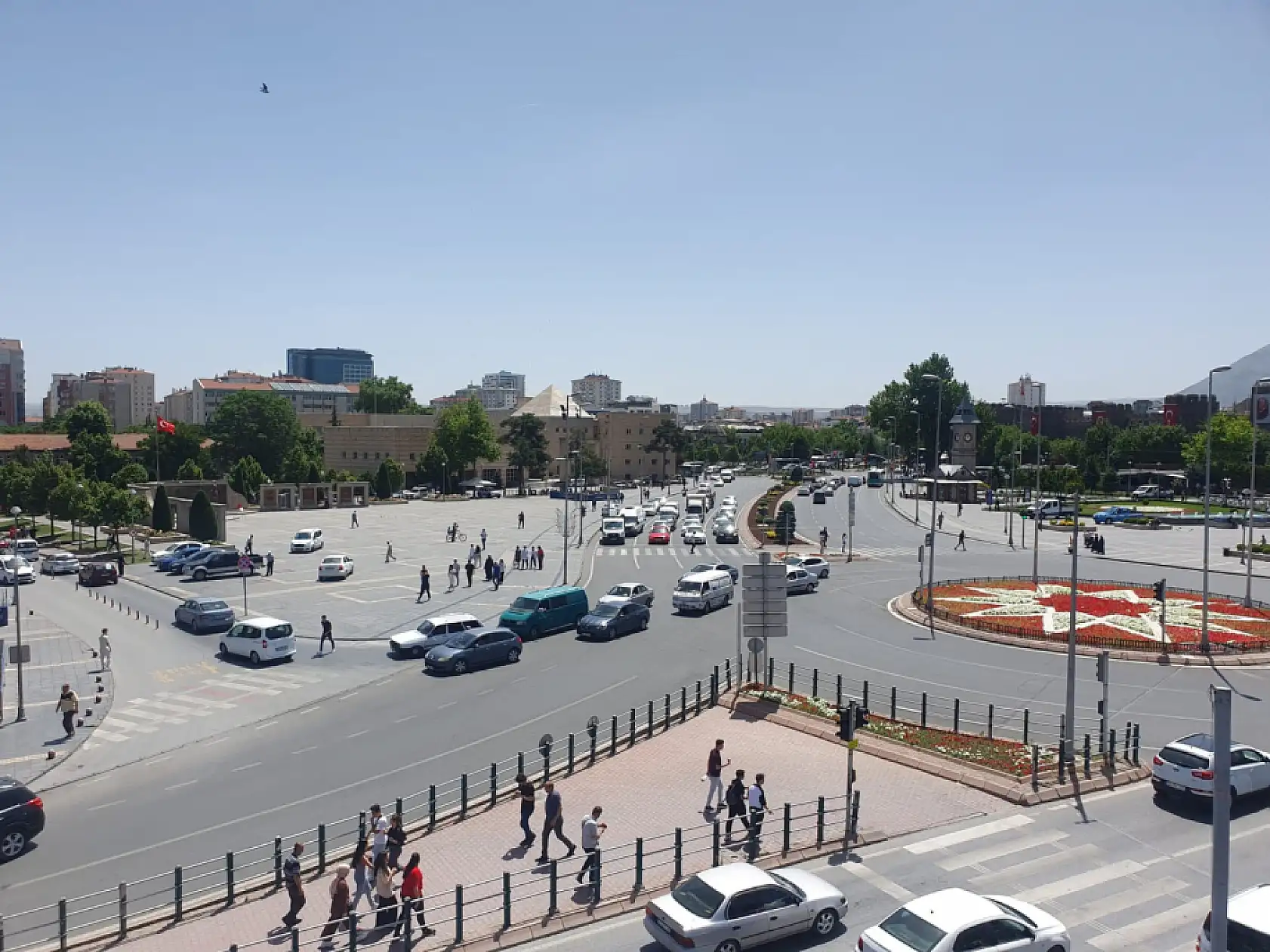 Kayseri'de sosyal medya hesaplarında neler paylaşıldı? İşte gündem olan çarpıcı konular…