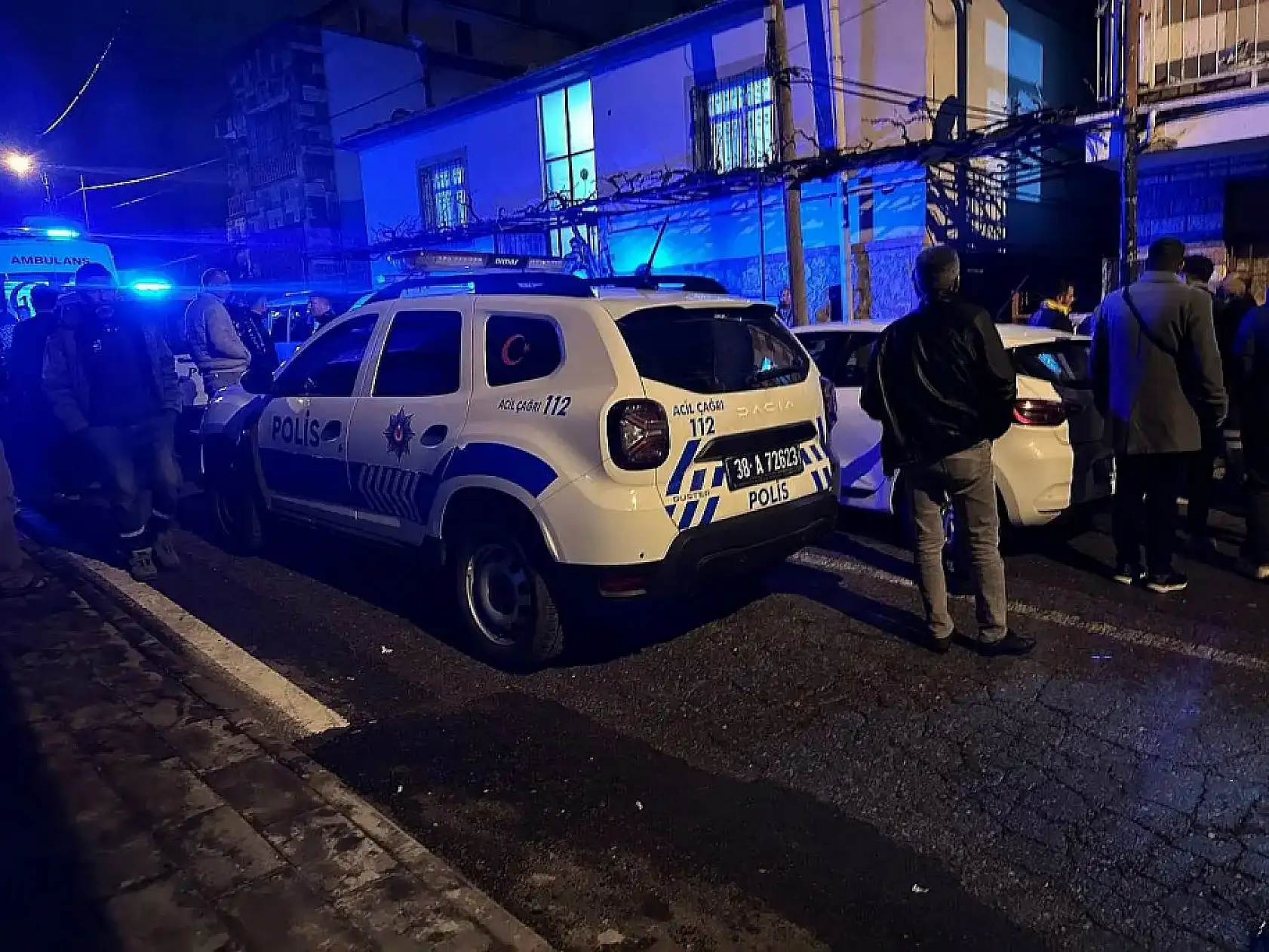 Kayseri'den kısa kısa (11 Nisan) - Uyuşturucu, Afiş krizi, başıboş köpekler, Zam, Kayserispor...