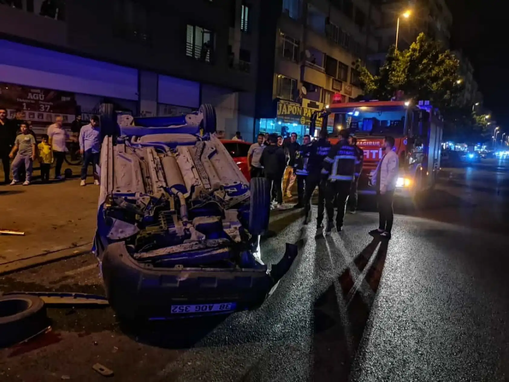 Kayseri'de feci kaza: Araç takla attı, ortalık karıştı! Yaralılar var