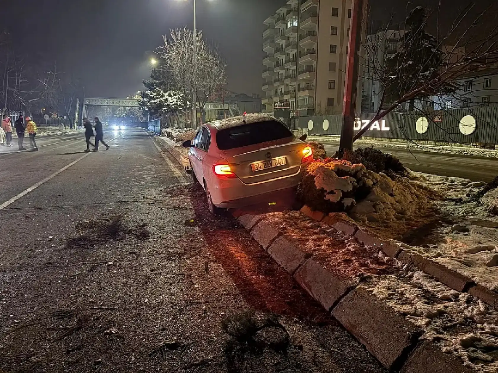 Kayseri'den Kısa Kısa: Alkollü Sürücü, Halk Otobüsü, Hulusi Akar, Fidan Dikimi, Kayserispor…