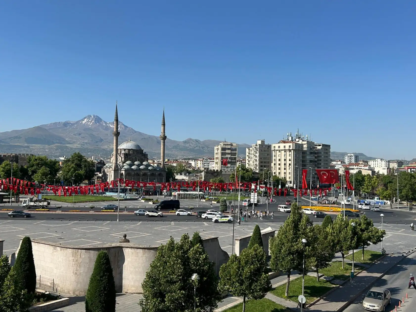 Kayseri yerel gazeteleri 19 Temmuz Cumartesi sabahına hangi manşetlerle çıktı?