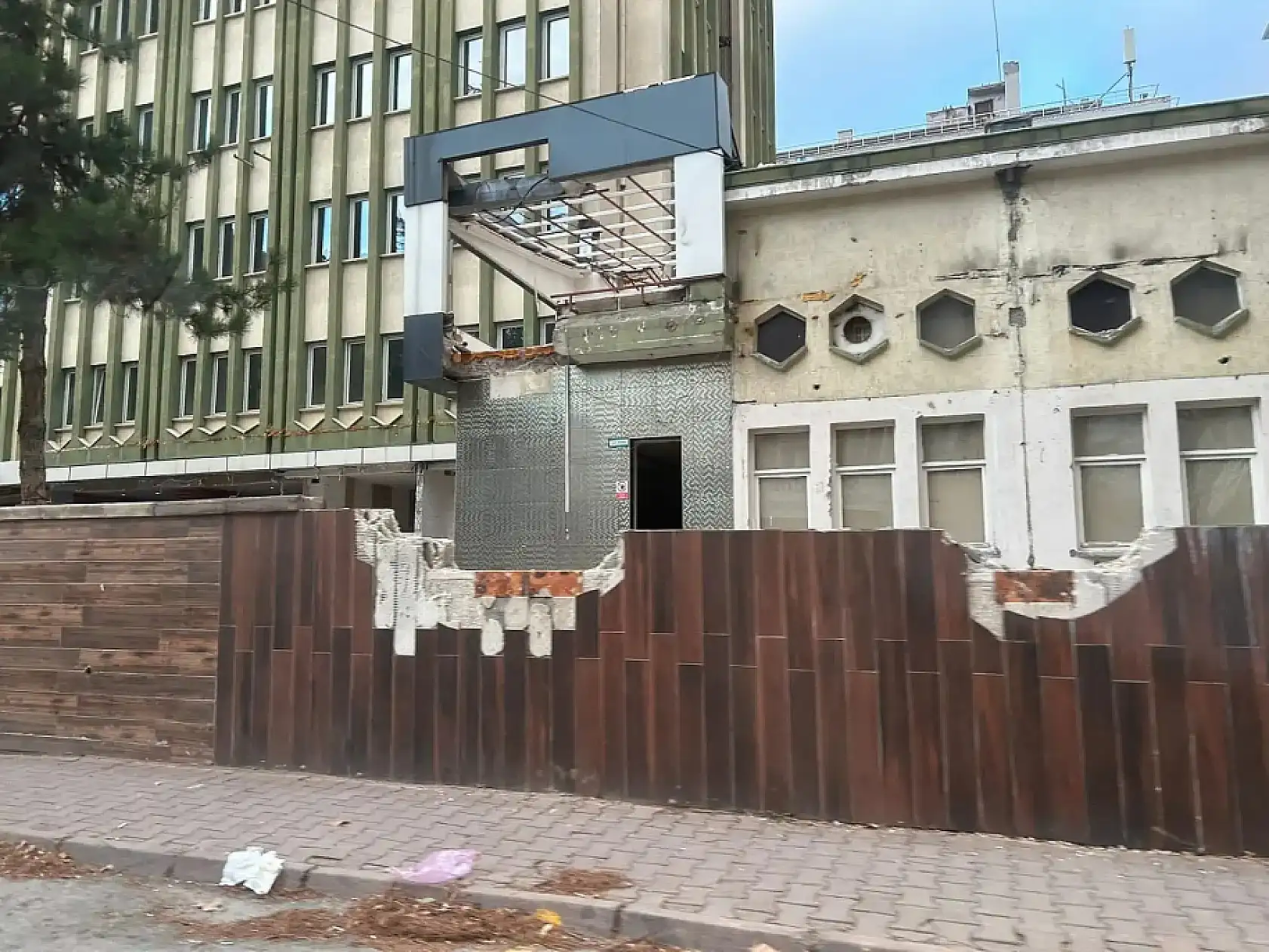 Kayseri'den kısa kısa - FETÖ, Edanur Çoban, Öğretmenevi, Jeotermal Su, Cumhuriyet Meydanı, Kayserispor..