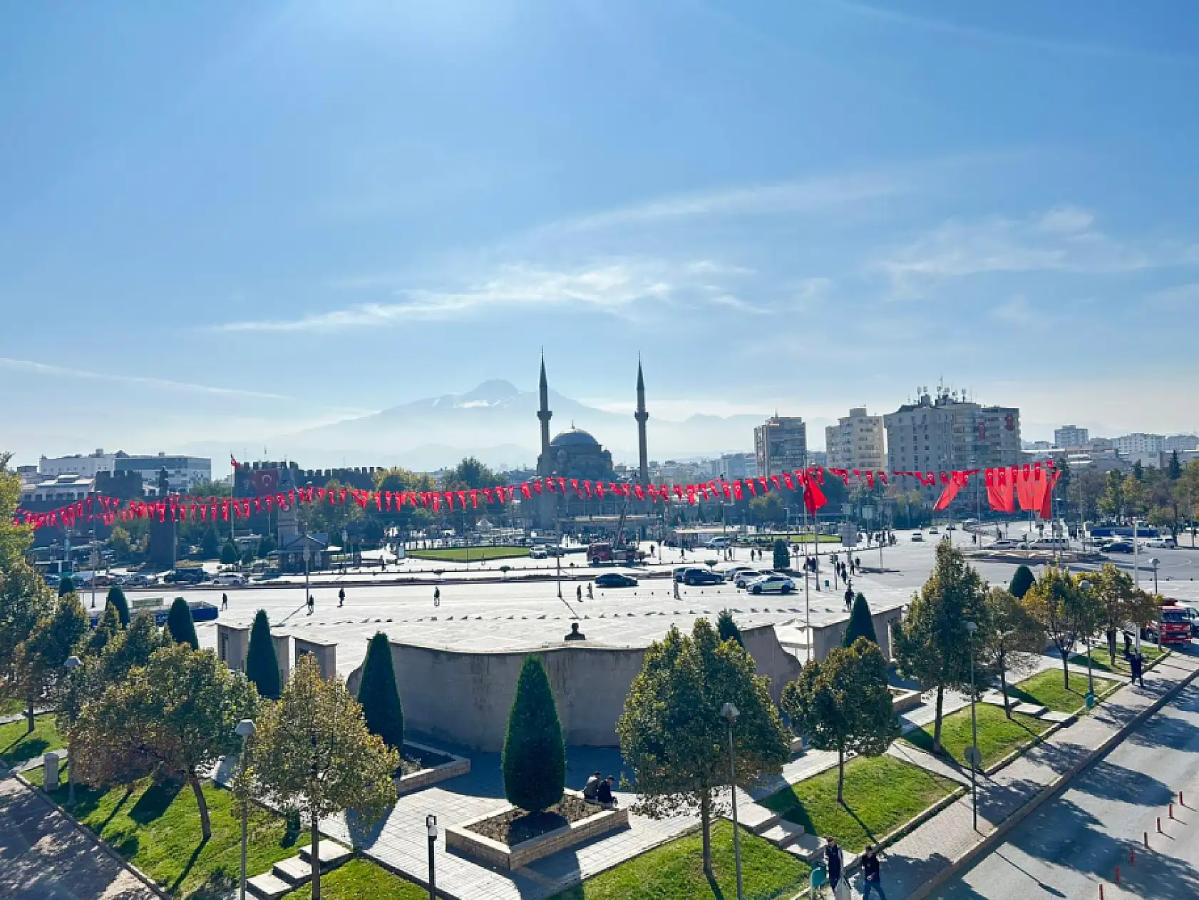 Kayseri'de gazeteler 5 Kasım'a hangi manşetlerle çıktı?