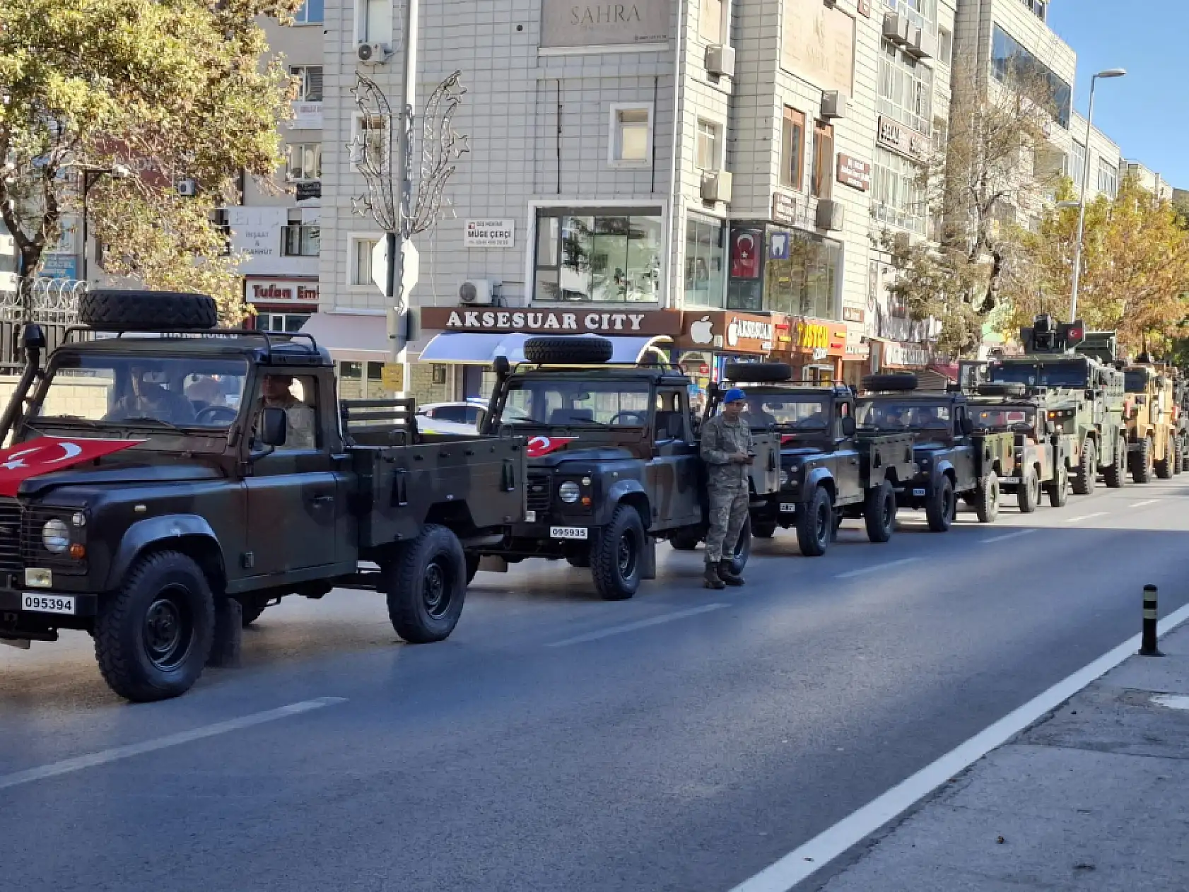 Cumhuriyet Meydanı kapatıldı- Kayserililer dikkat!