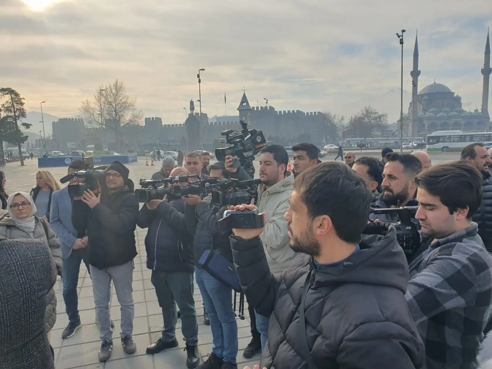 Kayseri'de Gazetecilerin Günü kutlandı: Başkan Kösedağ müjde verdi!