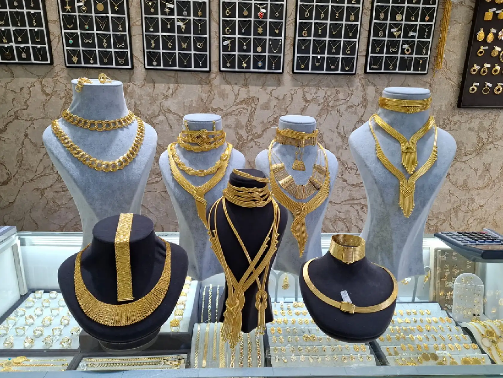 Kayserili Nisan Ayında en çok ne almayı tercih etti?