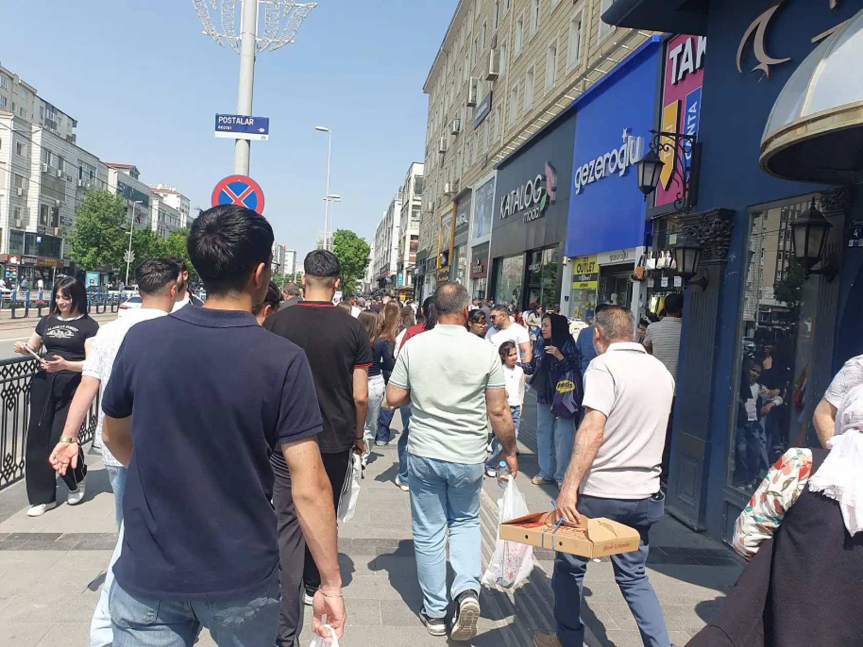 Kayseri tıklım tıklım… İşte bayram öncesi şehrin nabzını gösteren kareler!