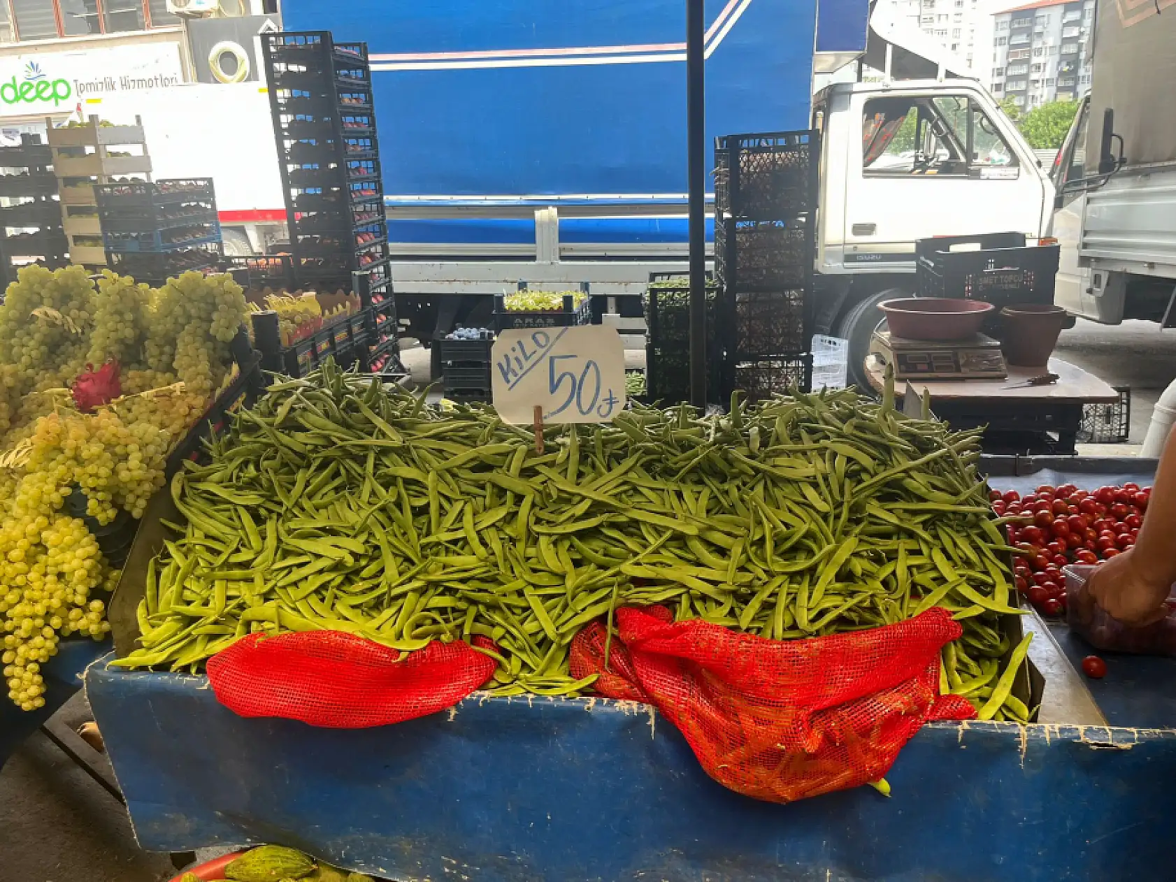 Kayseri'de kışlık telaşı fiyat duvarına çarptı: Semt pazarı el yakıyor!