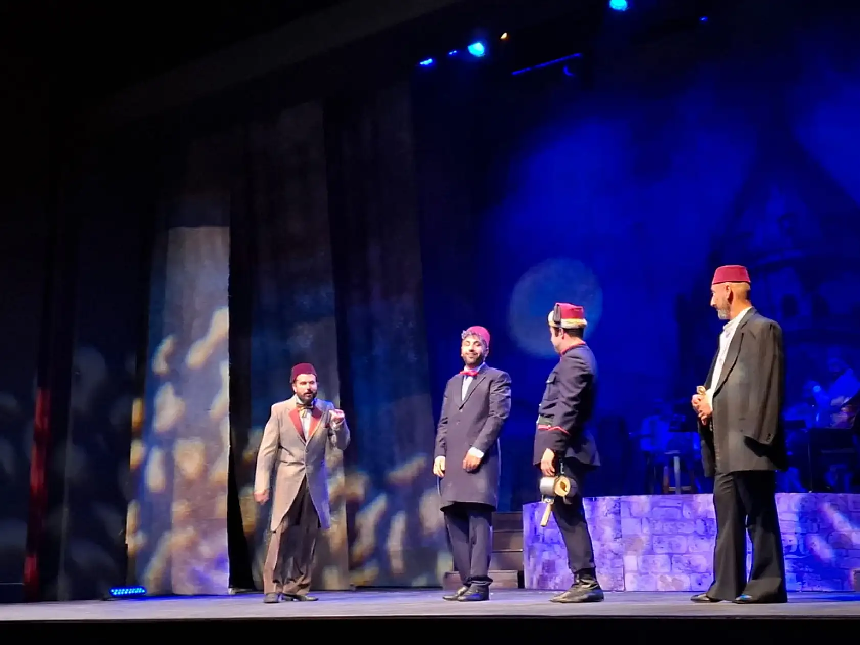 Kayseri'de ''Şekerpare'' fırtınası: Kahkahalar, alkışlar ve görsel şölen bir arada!