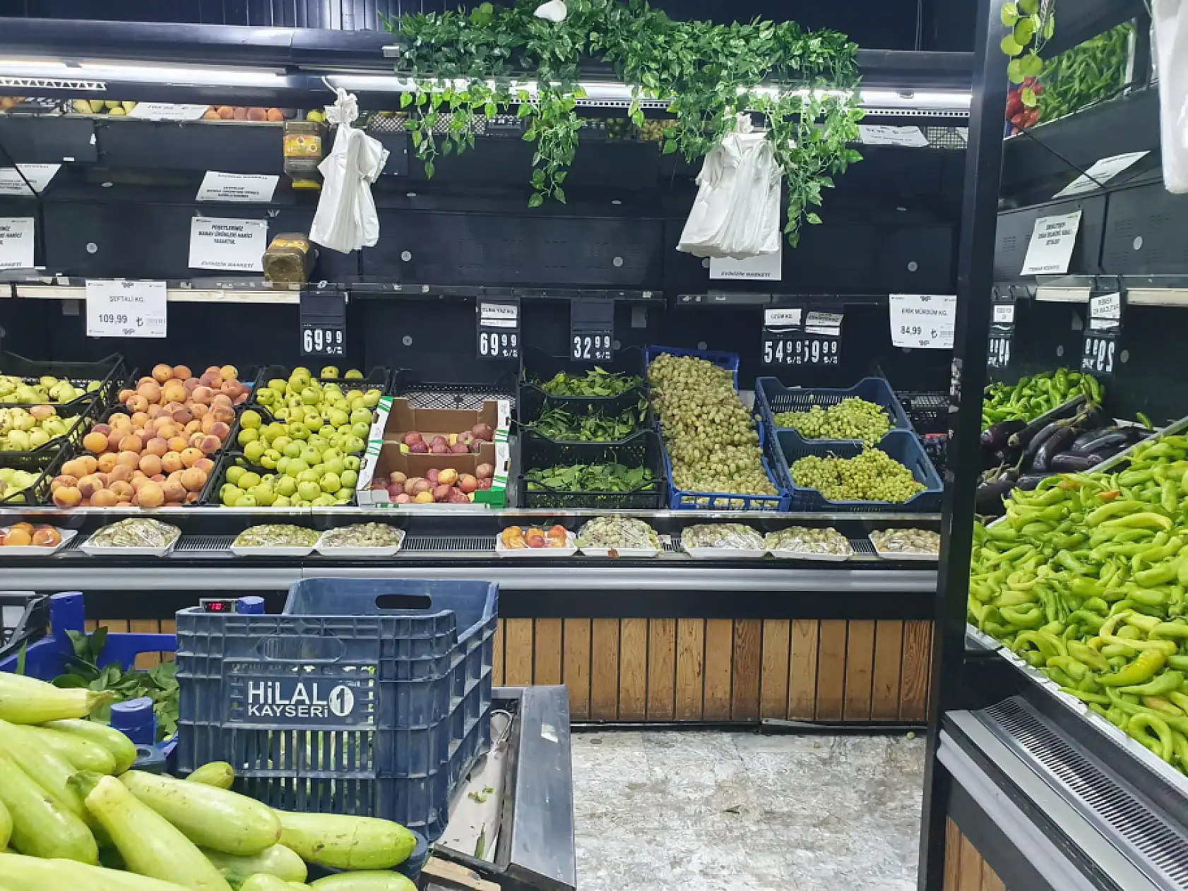 Kayseri'de fiyatlar uçtu: Kilosu 55-75 TL arasında değişiyor, 2024'ün aynı ayında 25 TL'ydi!