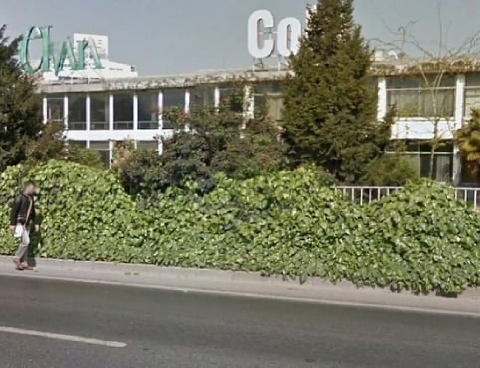 Coca Cola'yı Türkiye'ye getirenlerden biriydi: Kayseri kökenli Kraliçe'nin tahta yükselişi!