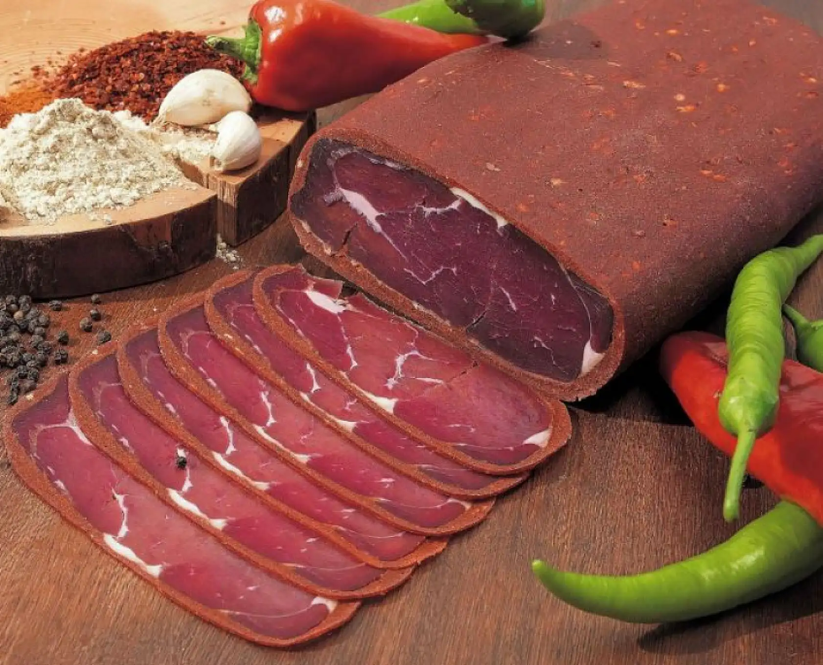 Bitmeyen rekabette Cumhurbaşkanı tarafını seçti: Kayseri pastırması mı, Kastamonu pastırması mı?